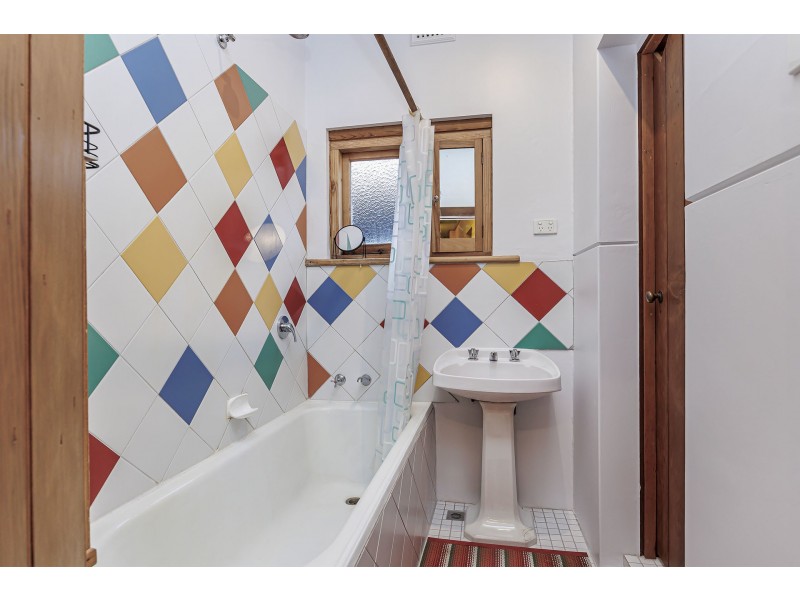 38 Milner Road, Hilton SA 5033