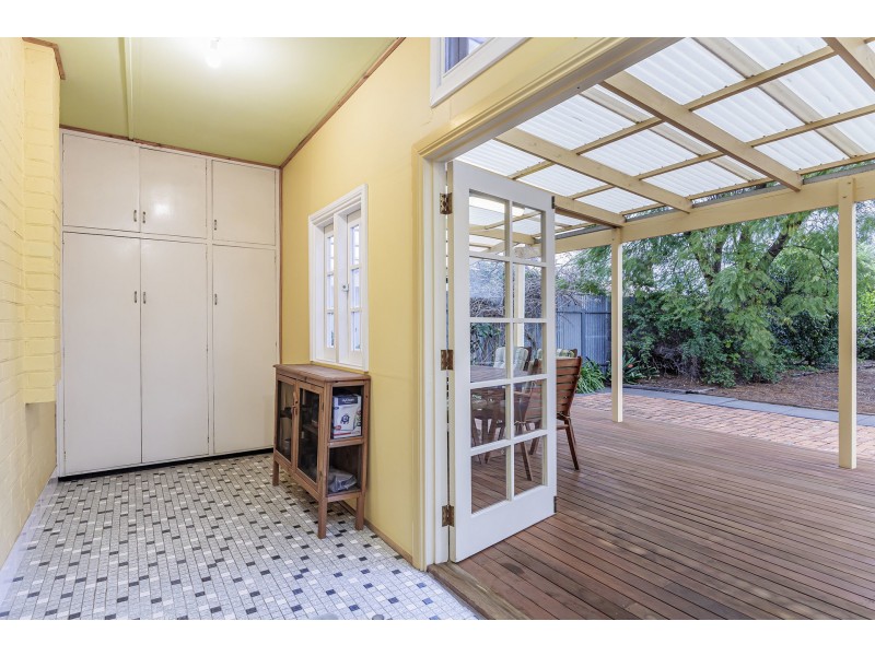 38 Milner Road, Hilton SA 5033