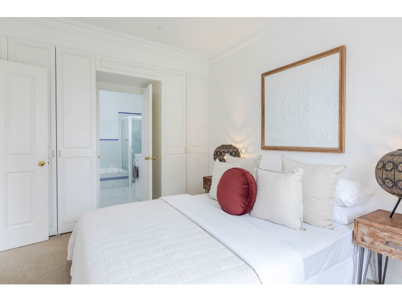 11A Ellerslie Street, Kensington Gardens SA 5068