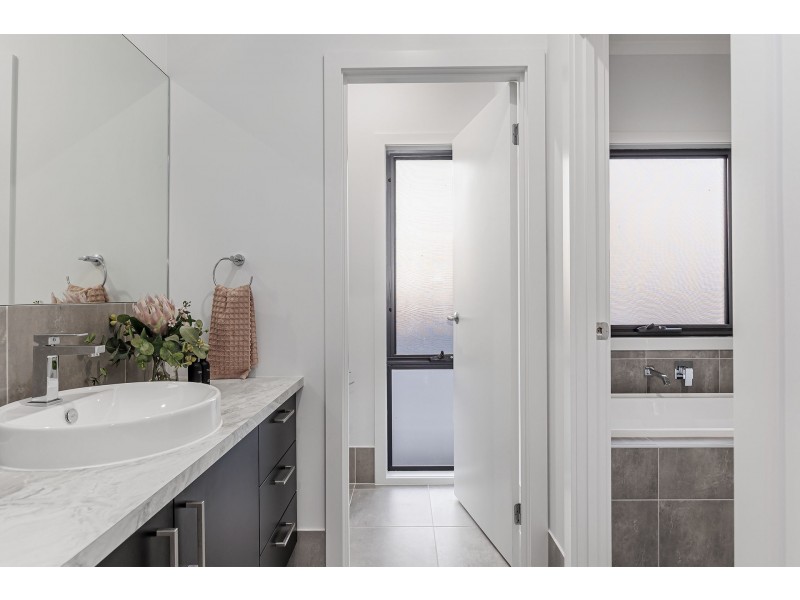 6b Tait Street, Renown Park SA 5008