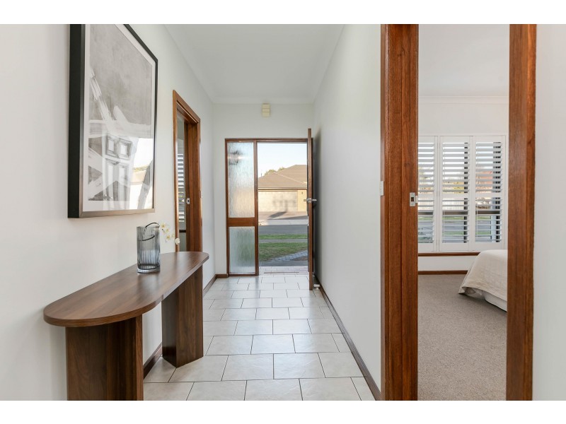1a Lasscock Avenue, Findon SA 5023