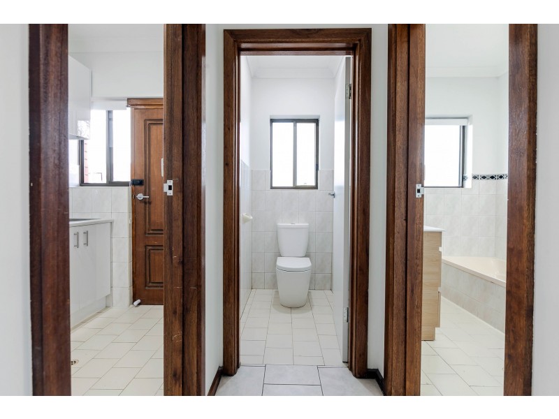 1a Lasscock Avenue, Findon SA 5023