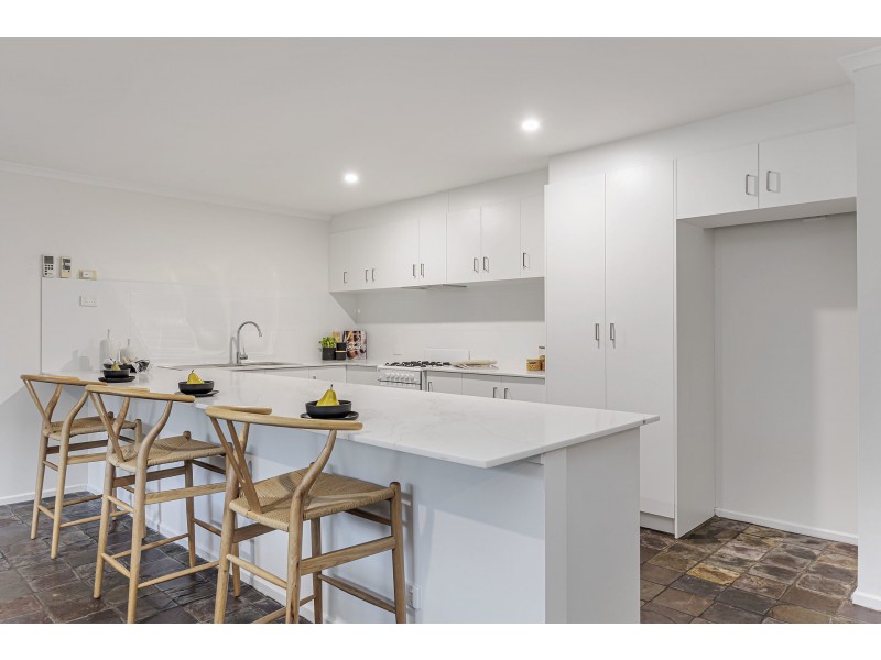 8 Kennington Avenue, Brompton SA 5007