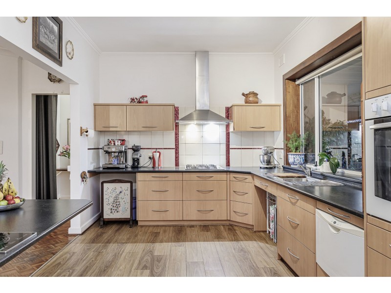 47 Grey Avenue, Welland SA 5007