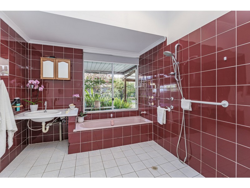 47 Grey Avenue, Welland SA 5007