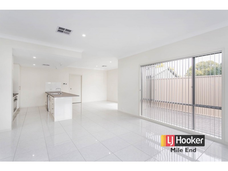 7 Burton Avenue, Park Holme SA 5043