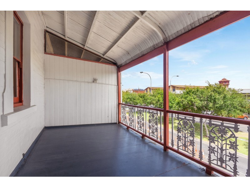 2/21A Semaphore Road, Semaphore SA 5019