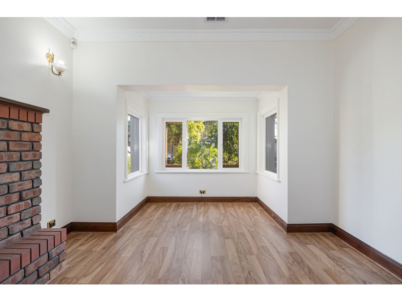 17 King Street, Glandore SA 5037