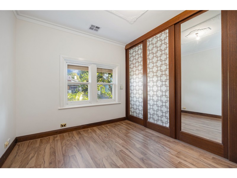 17 King Street, Glandore SA 5037