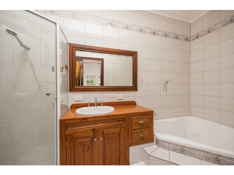 17 King Street, Glandore SA 5037