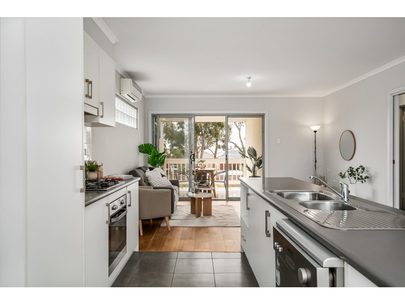 31 Byron Street, Mansfield Park SA 5012