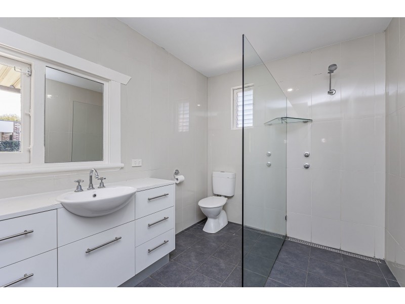 35 Davenport Terrace, Hilton SA 5033