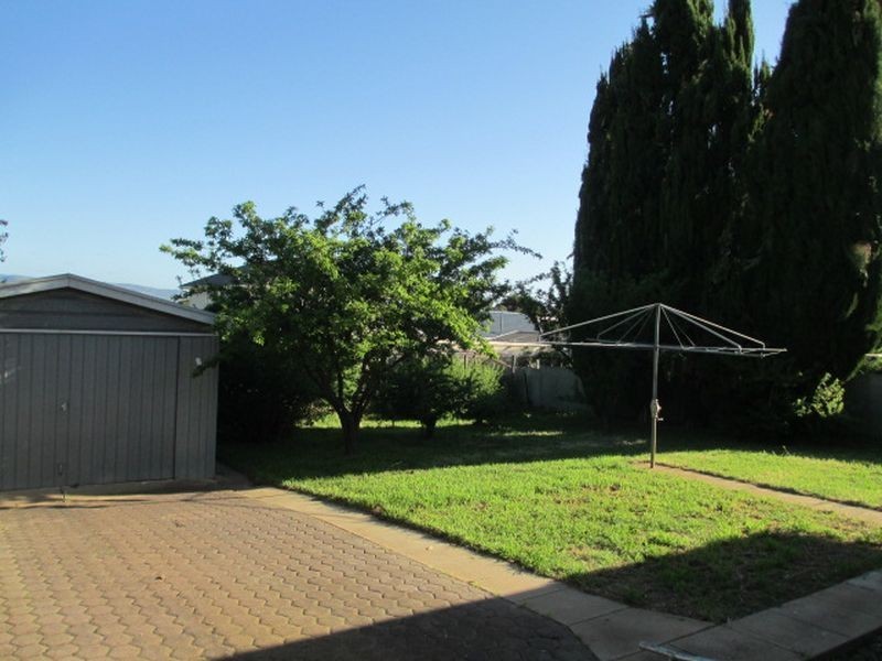 40 The Parade, Holden Hill SA 5088