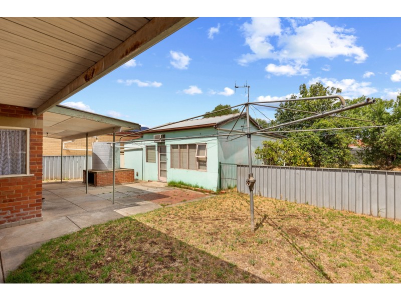 6 Alfreda Street, Athol Park SA 5012