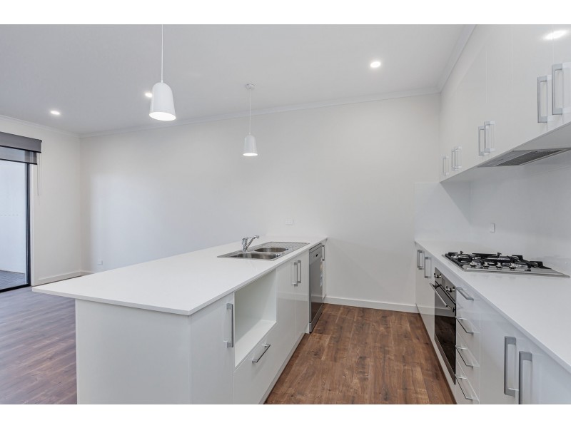 17 Montpelier Square, Port Adelaide SA 5015