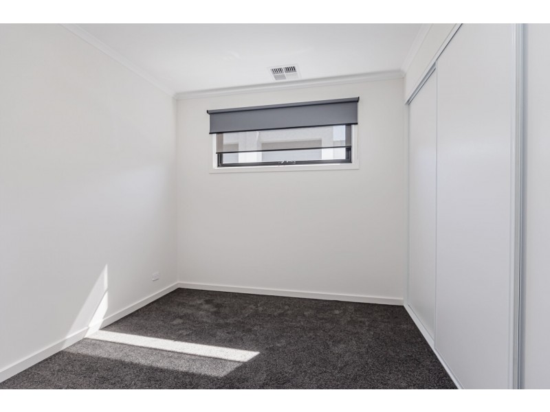 17 Montpelier Square, Port Adelaide SA 5015