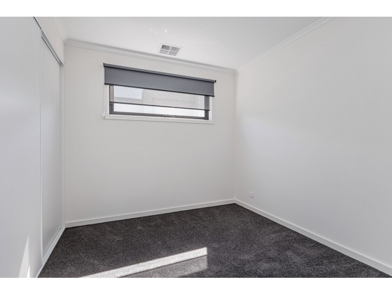 17 Montpelier Square, Port Adelaide SA 5015