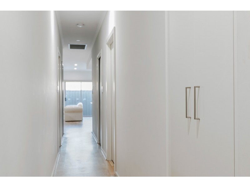 2/136 Torrens Road, Renown Park SA 5008