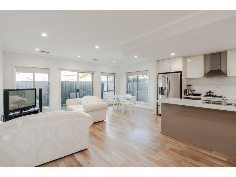 2/136 Torrens Road, Renown Park SA 5008