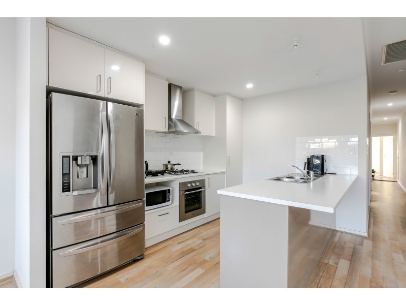 2/136 Torrens Road, Renown Park SA 5008