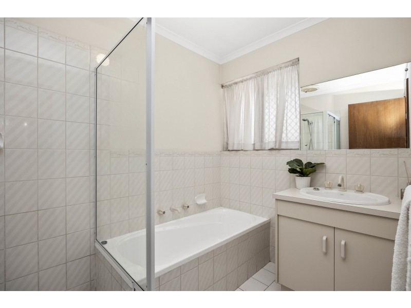 2/23 Seventh Avenue, Cheltenham SA 5014