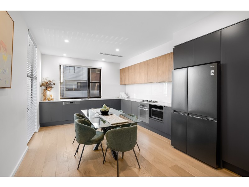 245 Gilbert Street, Adelaide SA 5000