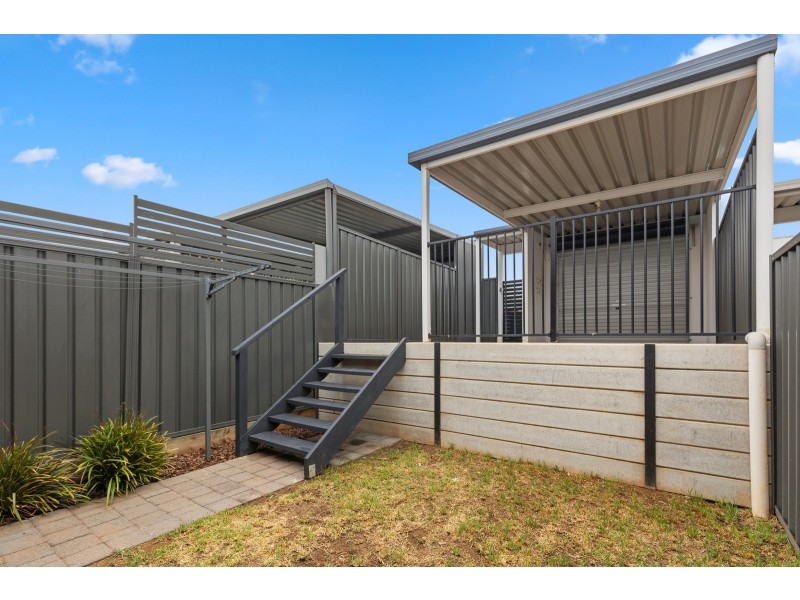 58 Burnlea Parade, Blakeview SA 5114