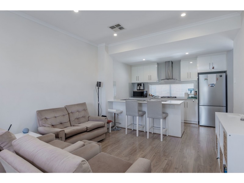 8/6-8 Augustine Street, Mawson Lakes SA 5095