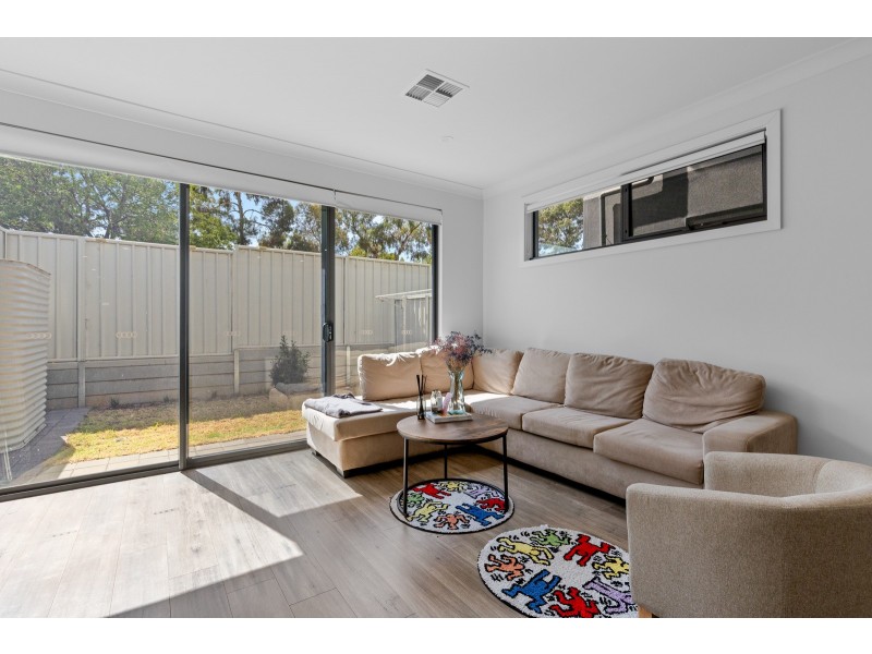 6/7 Devonport Terrace, Ovingham SA 5082