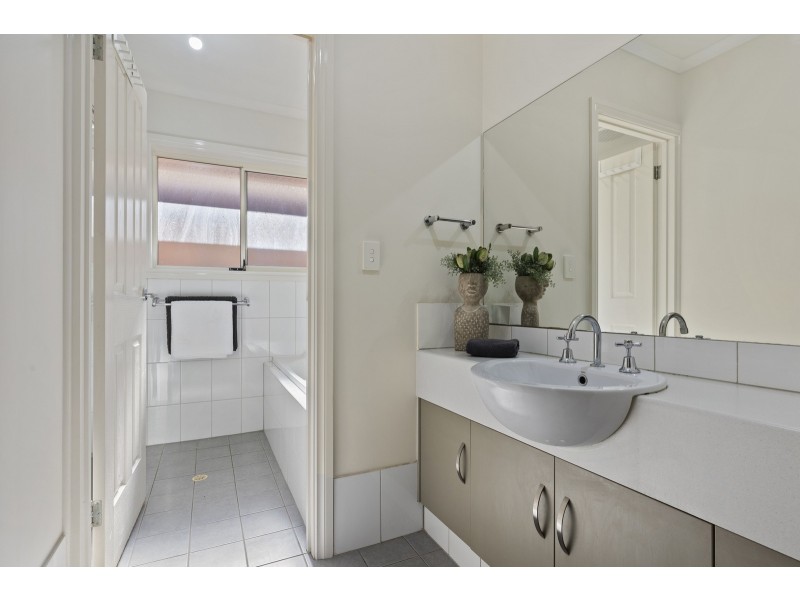 13C Hamley Crescent, Mansfield Park SA 5012