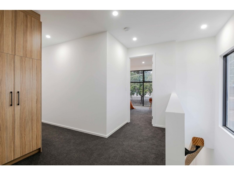 4a Foster Avenue, Paradise SA 5075