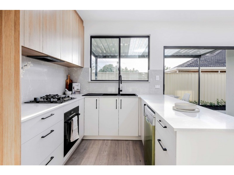 4a Foster Avenue, Paradise SA 5075