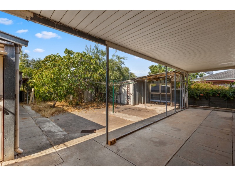 9 Fleming Street, Mansfield Park SA 5012