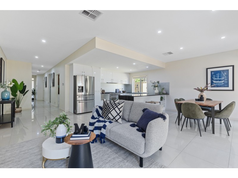 8 St Johns Avenue, Renown Park SA 5008