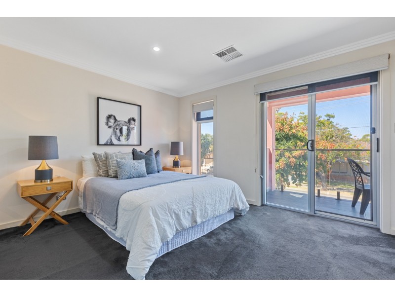 8 St Johns Avenue, Renown Park SA 5008