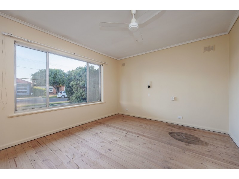 8 Oscar Street, Brooklyn Park SA 5032