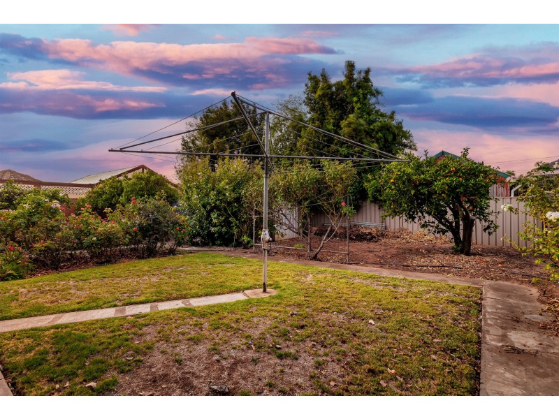 8 Oscar Street, Brooklyn Park SA 5032