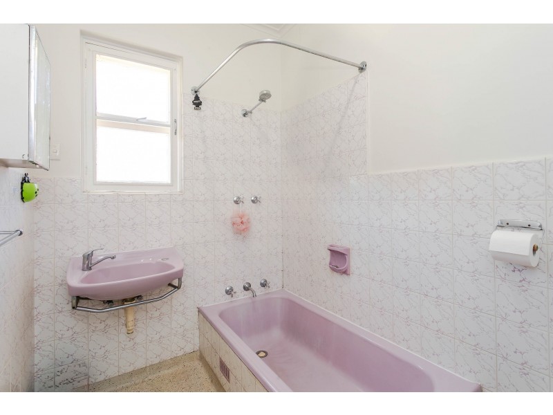 41 Maud Street, Rostrevor SA 5073