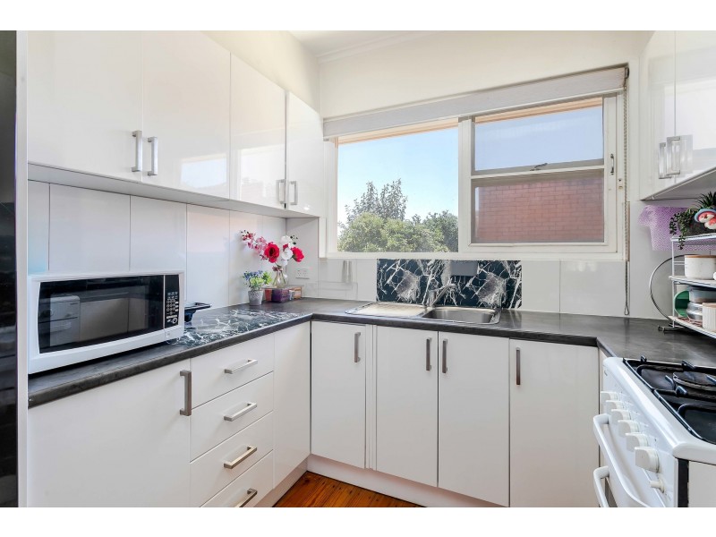 41 Maud Street, Rostrevor SA 5073