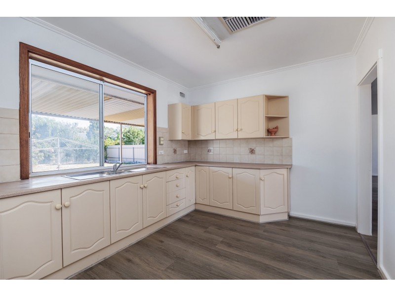 12 Spencer Street, Parafield Gardens SA 5107