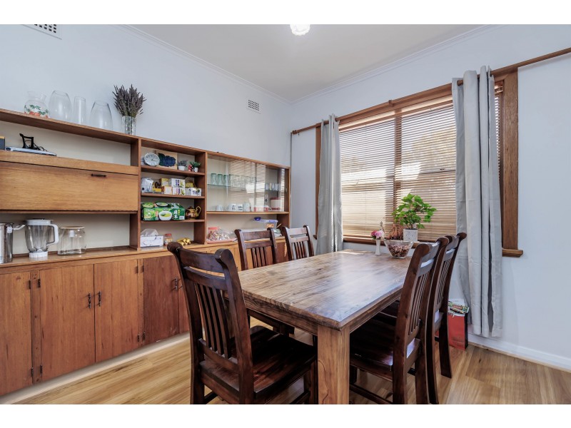 327 Sir Donald Bradman Drive, Brooklyn Park SA 5032