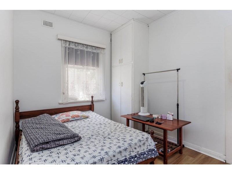 327 Sir Donald Bradman Drive, Brooklyn Park SA 5032