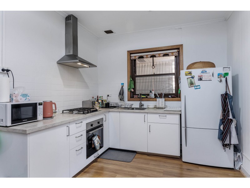 327 Sir Donald Bradman Drive, Brooklyn Park SA 5032