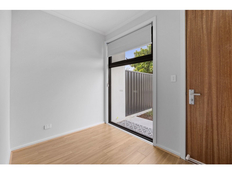 3 Woodland Road, Mitchell Park SA 5043