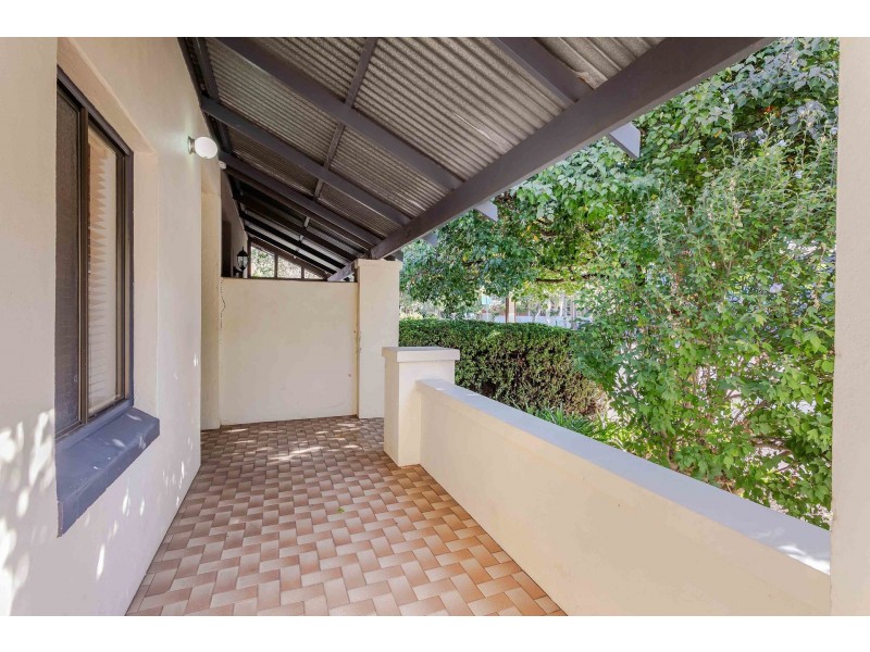 17 Trembath Street, Bowden SA 5007