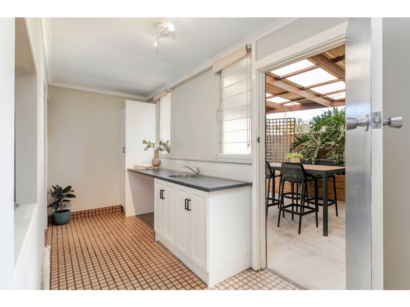 17 Trembath Street, Bowden SA 5007