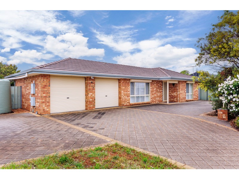 16 Pridham Boulevard, Aldinga Beach SA 5173
