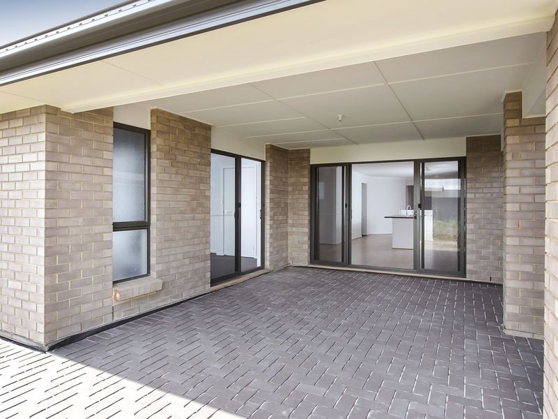 83 Lynton Terrace, Seaford SA 5169