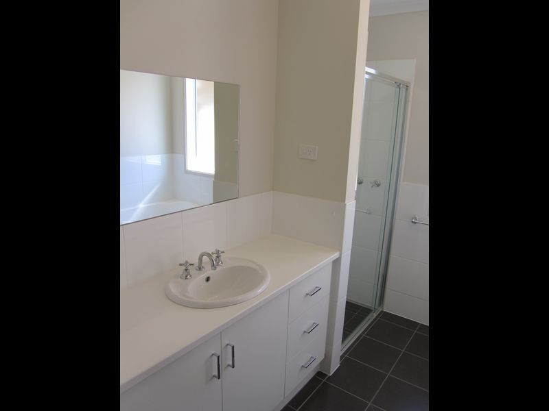 17 Maldon Avenue, Mitchell Park SA 5043