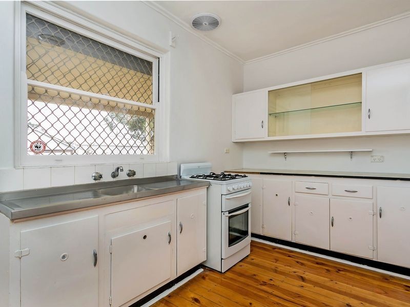 288 Hampstead Road, Clearview SA 5085